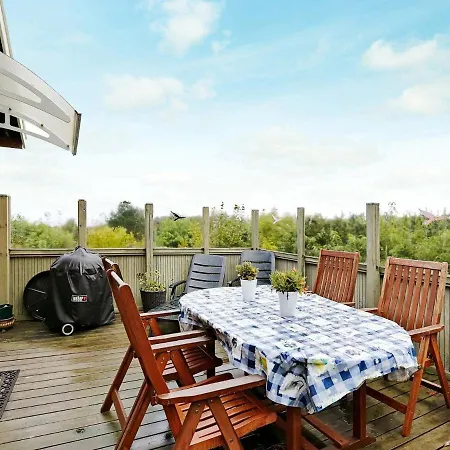 Two-bedroom Holiday In 9 Vejby