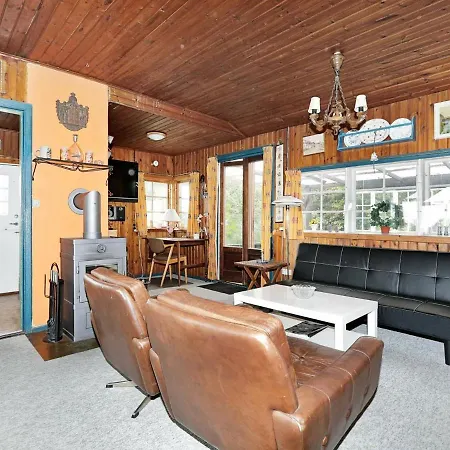Two-bedroom Holiday In 9 Vejby